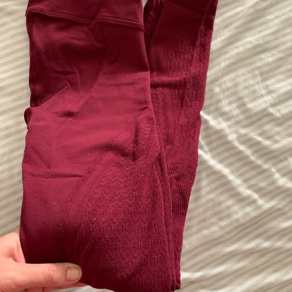 Lululemon Reveal Tight Mindful Motion 28" - Picture 9 of 12